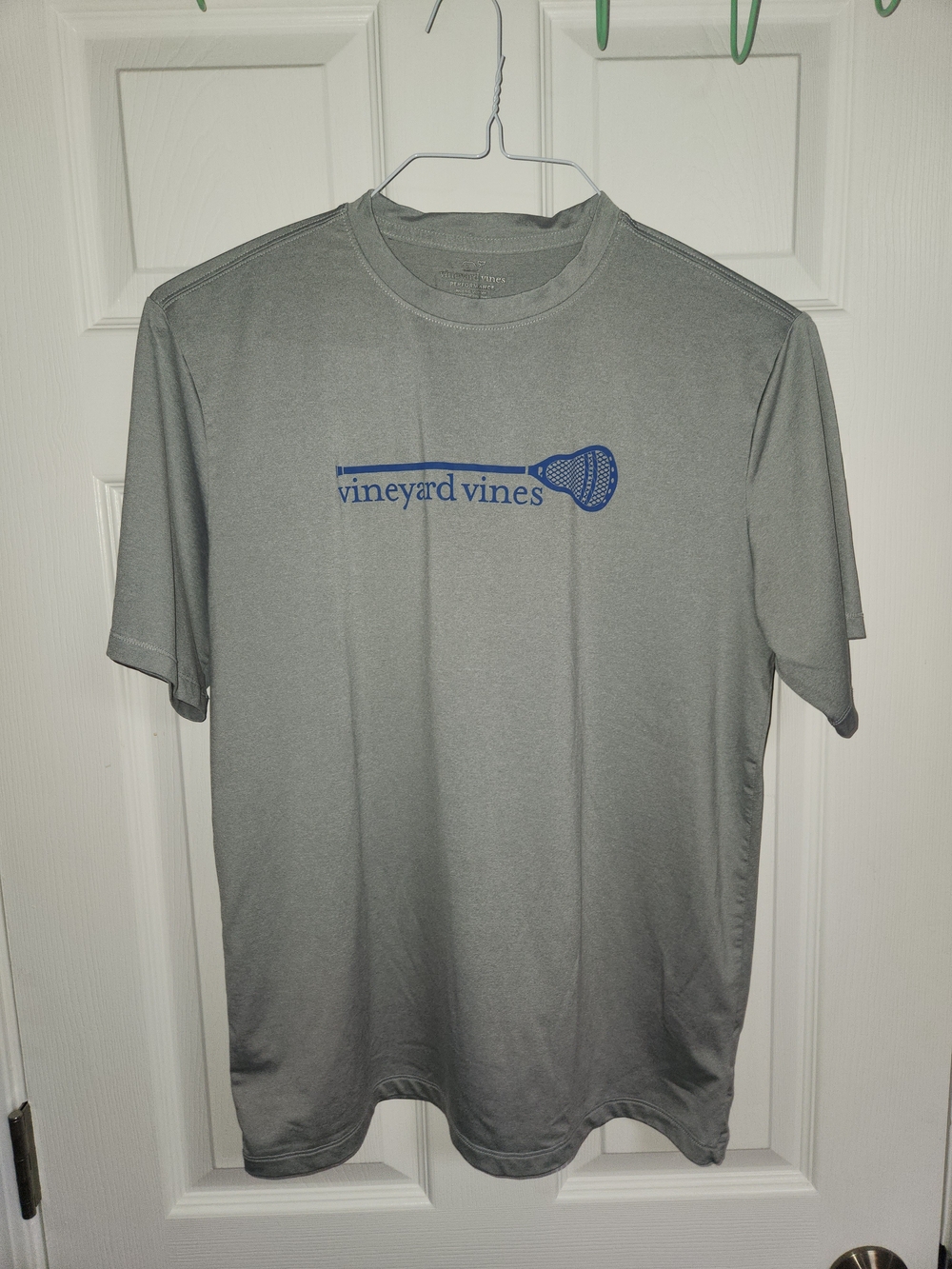 Vineyard Vines Gray Short-Sleeve Tee with Navy Logo